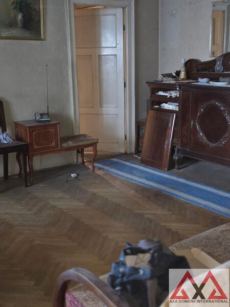 Casa Dristorului, Rond Baba Novac, Piata Alba Iulia, teren 538 mp.